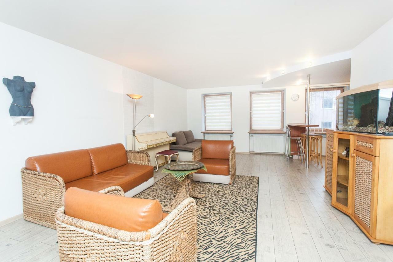 Apartment With Jacuzzi In Old Town カウナス エクステリア 写真