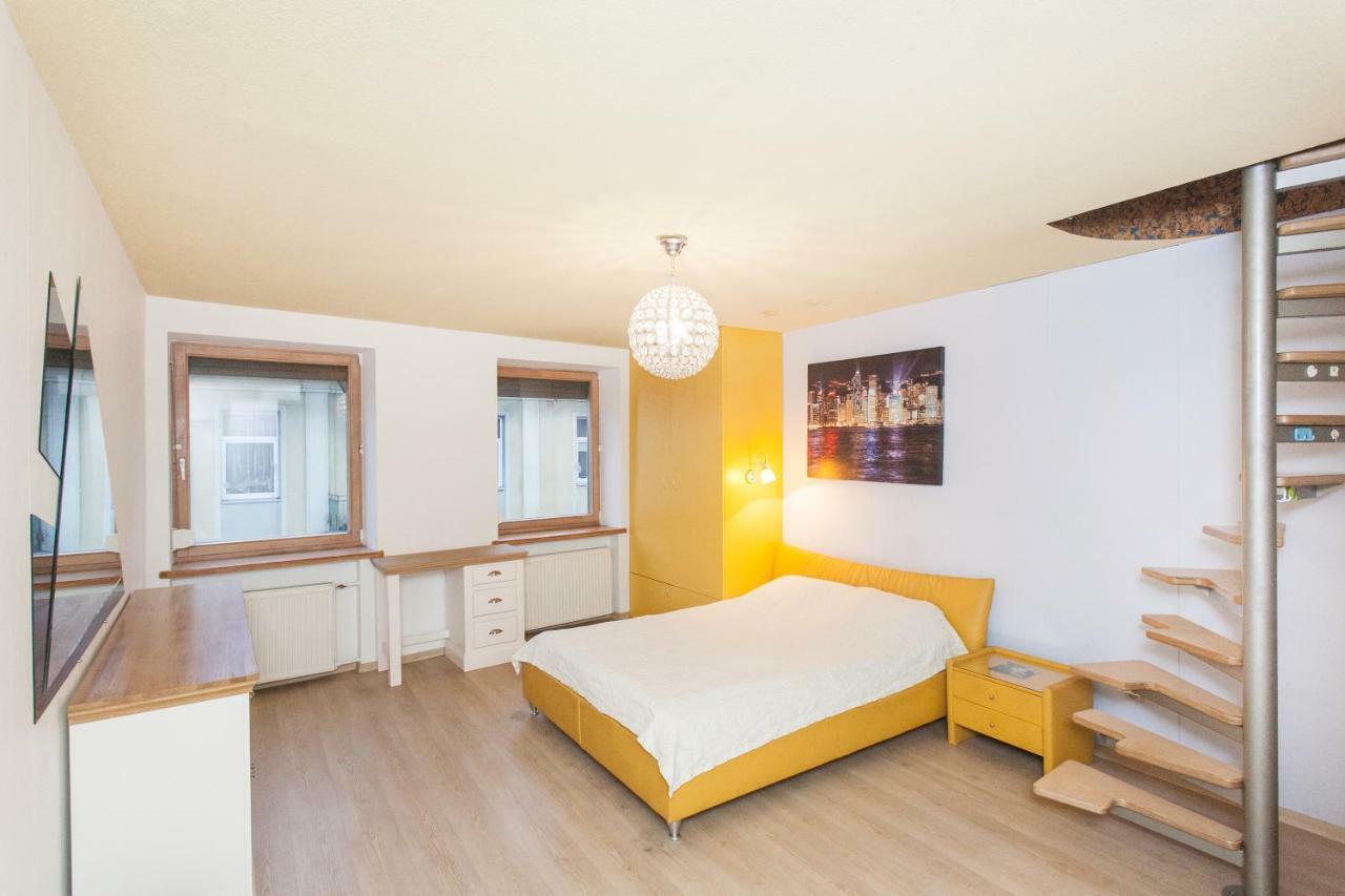 Apartment With Jacuzzi In Old Town カウナス エクステリア 写真